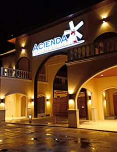 Ecoshift’s lighting project – LED ceiling lights installed in the Acienda Outlet Mall Facade