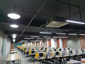 Ecoshift’s lighting project – LED linear ceiling lights in a newly constructed call center building
